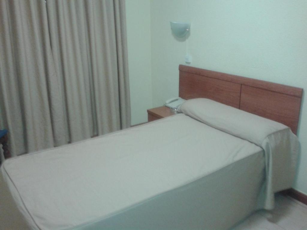 Hotel Los Hermanos Ocana  Room photo